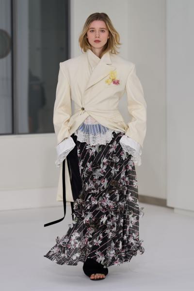 Institut Français de la Mode 26FW012